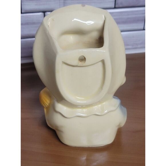 Vintage Girl with Doll Vase, Shawnee Pottery USA - Picture 4 of 10